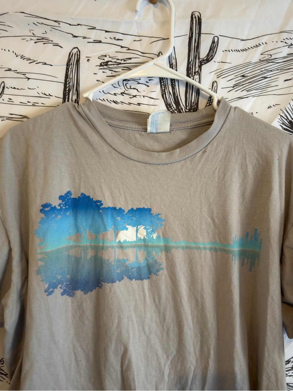Custom Outdoor Tee Bundle - Picture 4 of 7